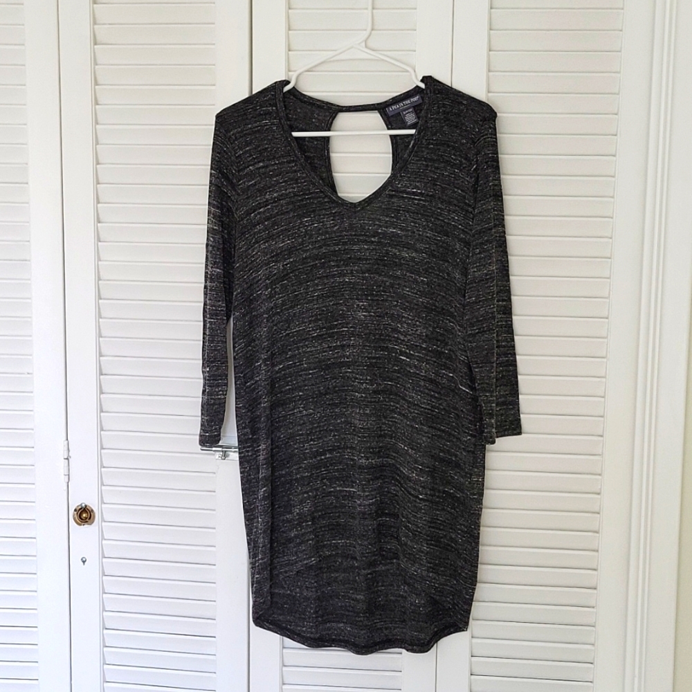 A Pea In The Pod Maternity Long Light Sweater S‎